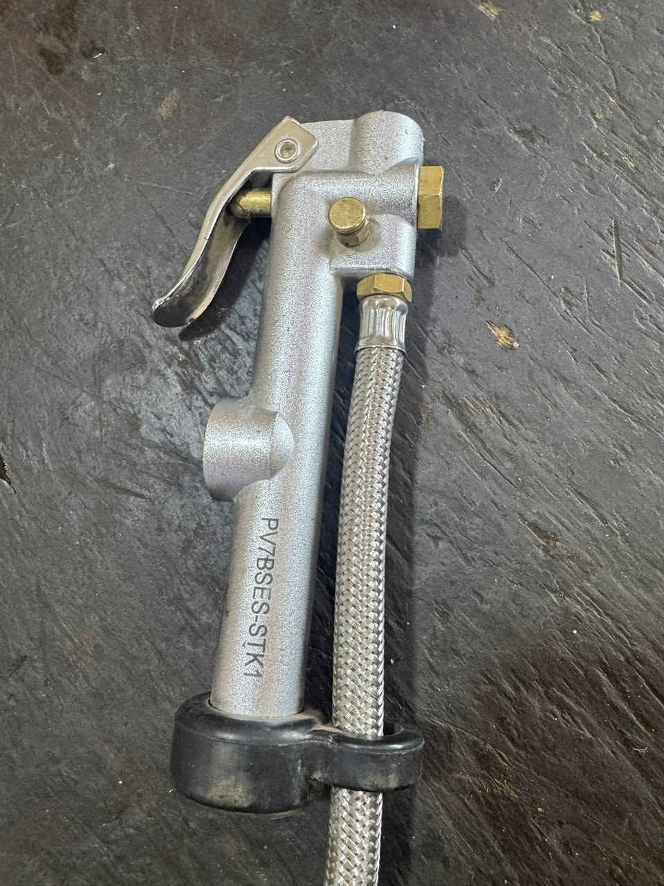 السلام عليكم كيج امريكي
ودريل امركي 
دريل اكبر من ابو النص 
اكبر من ابو النص 
ثنيهن بسعر 100 الف 
العنوان بغداد 
***********
