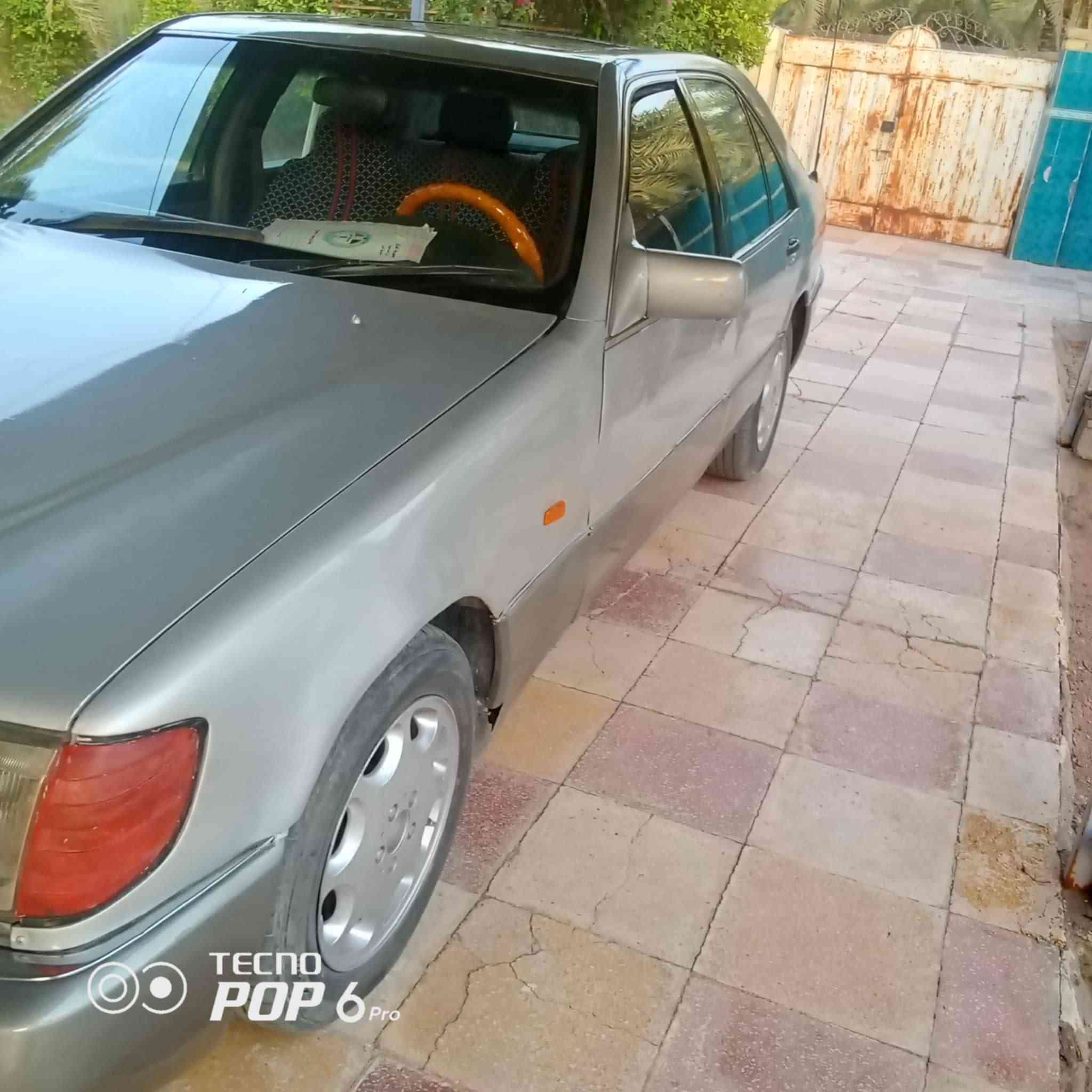 سلام عليكم مارسدس للبيع ترايك 180كامله من كل النواحي سياره فول ***********سنويه صاقطه تحويل معاليه لو الف دينار السعر 37وبيها مجال
