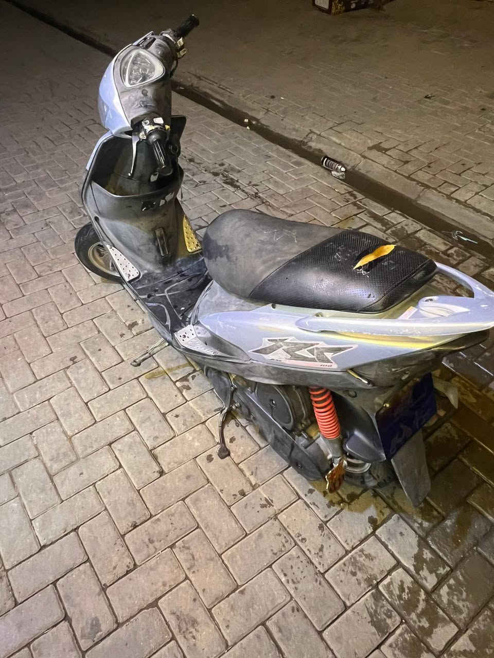 سلام عليكم دراجه ماكس عدله للبيع دراجه كله بلاديه مكفوله كفاله عامه الكفر ختم واحد ويه المكينه دراجه سلف وكابريتر بلاديات دراجه حلوه خير من لله ب ٨٠٠ مكان بغداد النهضه ***********
