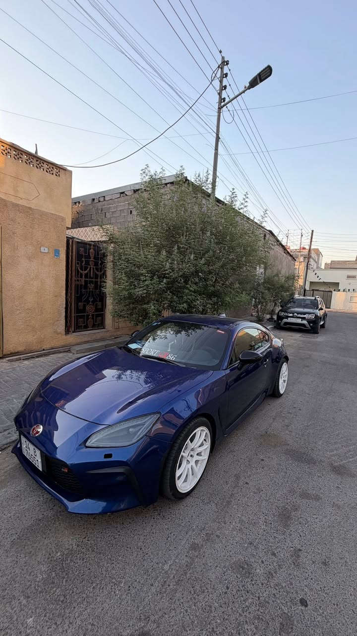 تيوتا GR 86 بريمر
2023

 ضربتها جاملغ ايسر وبنيد 

السياره فول مواصفات
155

مكانها البصره 

***********
