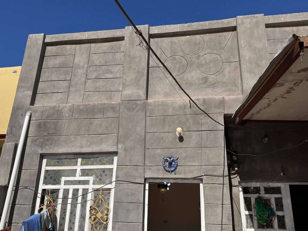 🏠 دار للبيع 🏠
طابو : زراعي سند 25 شرط تحويل 

#موقع_راقي_جدا

مساحه 210 متر✅

 بناء صاله 11/4 ✅

غرفه نوم ✅

استقبال ✅

مطبخ ✅ 

‏صحيات خارجيه ✅

(السعر ⬅️ 70 مليون )

مكان الدار : شارع المعاره 

⬅️ خلف دار الحاج محمد كامل

🌄خدمات كامله ماء 💧 +كهرباء 💥+

50 متر عن تبليط العام 

***********واتساب
