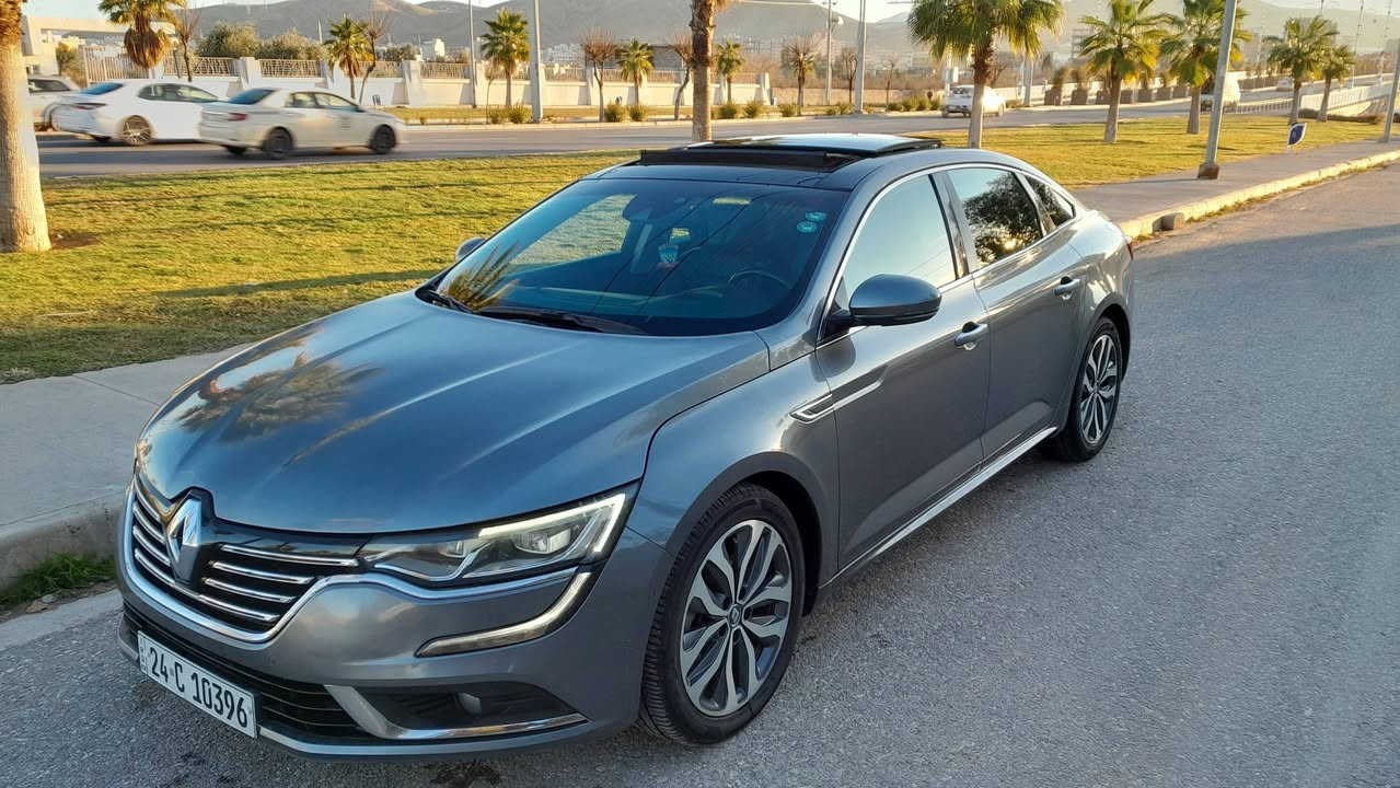 رينو موديل 2018 
بوند وجاملغ بخ بدون داخل شرط
تخم تاير جديد بل جيس 
صدر أمامي خلفي جديد 
كير ومكينه شرط 
داخل جلد 
كشنات كهرب مع تدفئه 
السياره فول فول 
اي مصرف مابيها 
مكان السياره زاخو 
السعر 113 ومجال بسيط
رقم *********** واتساب 
رقم ***********
