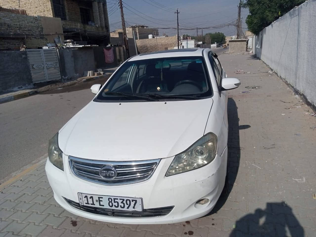 اللهم صل على محمد وال محمد..
بي واي دي 𝐆3 موديل 2013 رقم بغداد انكليزي باسمي سيارة فول بصمة تحكم  أشاير بالمري شاشة كاميرا مواصفات الفول معروفة غرفة نضيفة جدا تايرات نظيفة باتري كارتون هسة شديته مكينة 1800وكير بلاد جيد جدآ السعر (54$)مجال قليل مكاني بغداد الحسينية مال الراشدية. *********** الصور مرفقة والسونار مرفق السيارة مابيها حادث قوي مجرد رش  السنوية ليوم تنفذ يوم 27… اخوان مكلف بالنشر اتصلو بالرجل نفسة وميقصر
