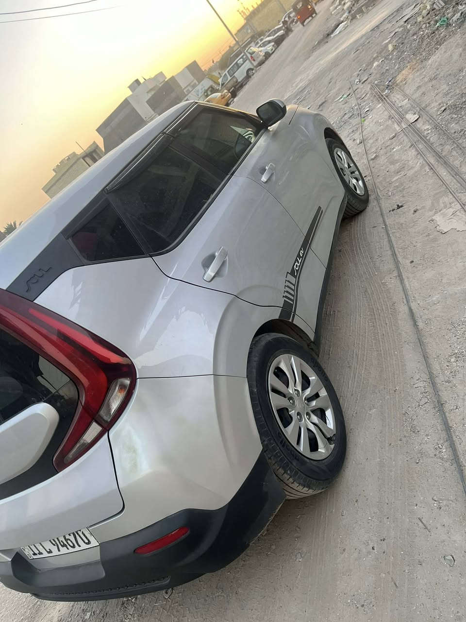 سلام عليكم 
***********
صول 2020 رقم بغداد بسمي هزه جديده و رقم جديد صور الحادث بلمنشور نفس الي بلحادث ممصلح بيها اي شي ع البلادي استعمال حلو نظيفه من الداخل ماشيه   69 ميل مكاني بابل المسيب السعر ب129 وبي مجال كلش قليل
