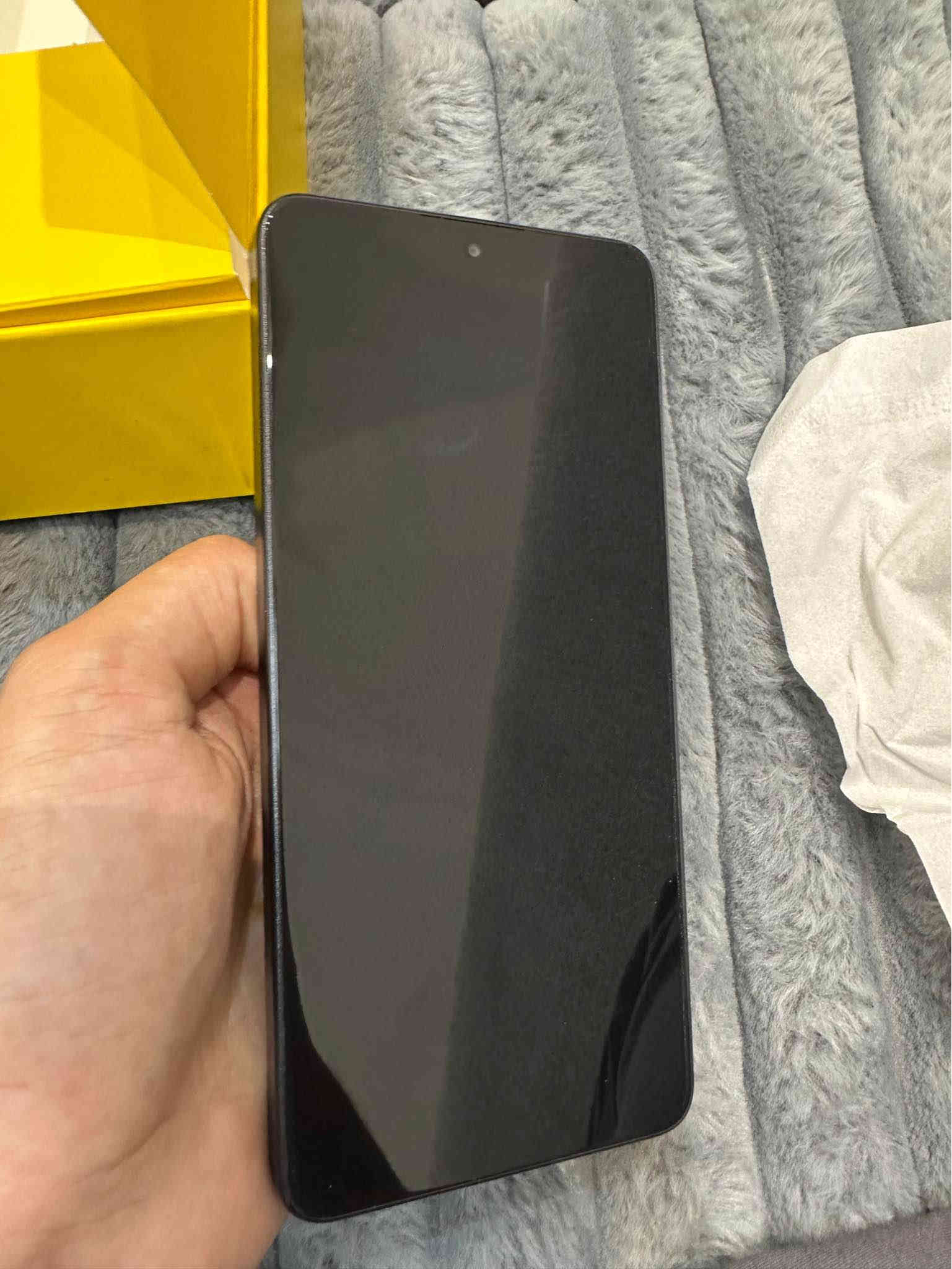 موبايل شاومي بوكو x7 pro
 ذاكره 512 كيكا
رام ١٦ + ١٢
معالج دايمنستي 8400 ultra 
شاسة اموليد 120 hz 
مكاني بغداد الامين الثانيه 
***********
ب ٣٥٠ قفل بغداد
