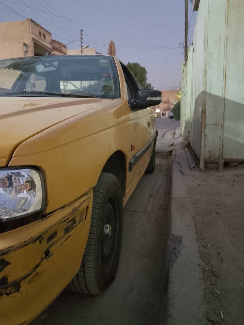 السلام عليك للبيع بيجو بارص موديل 11 السيارة جاهز كير ومحرك حلوات تبريد شغال تخم تاير جديد تحويل ثاني يوم مكان السيارة البنوك السعر 27 وبيه مجال  ***********
