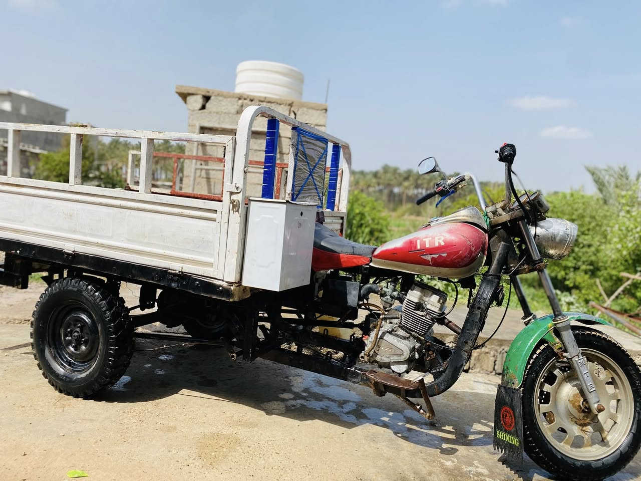 السلام عليكم ستوته للبيع أم تي آر موديل ١٨ أوراق اصولي نكره سلف السعر ٧٠٠ وبيه مجال رقم الهاتف ***********
