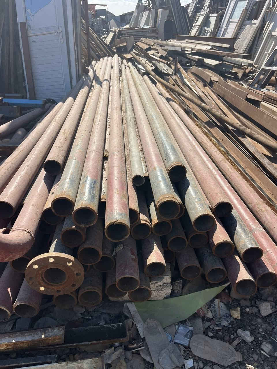 بوري ٣
انج ٦ملم سملس طول ٦متر العدد ٥٠ بغداد مدينه الصدر مكلف بالنشر للتصال فقط 

‭٠٧٧١ ٦٧٩ ٨٩٣٨‬
