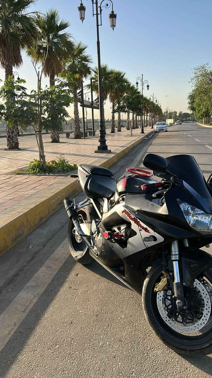 السلام عليكم للبيع 929 كفاله عامه عليه ادامه ستوه مبدل تيرات عنوان نجف السعر خاص رقمي ***********
