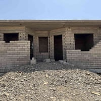 هيكل.    لللبيع مساحة. 110 متر.   مربع 10 في 11  .   طابق.  ركن. شارع ...