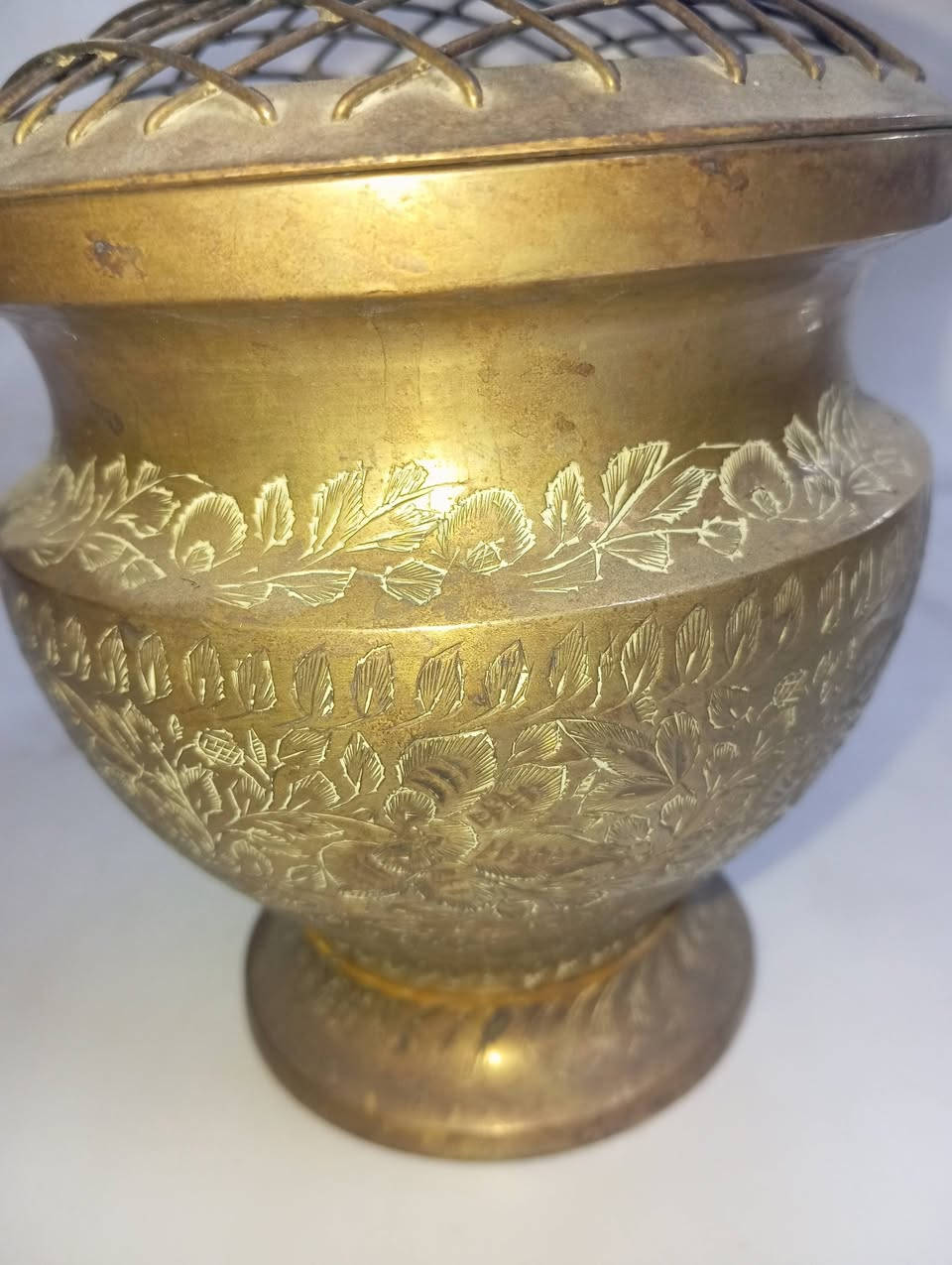 مبخرة نحاس درجة اولى  كلها نقش السعر 25 الف
يوجد توصيل كل محافظات العراق


**إذا كنت صاحب هذا الإعلان وتريد حذفه لأي سبب، رجاءا أرسل رسالة إلى الدعم الفني**