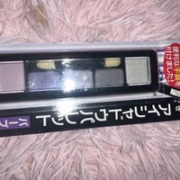 مكياج • قطعة • الف ول