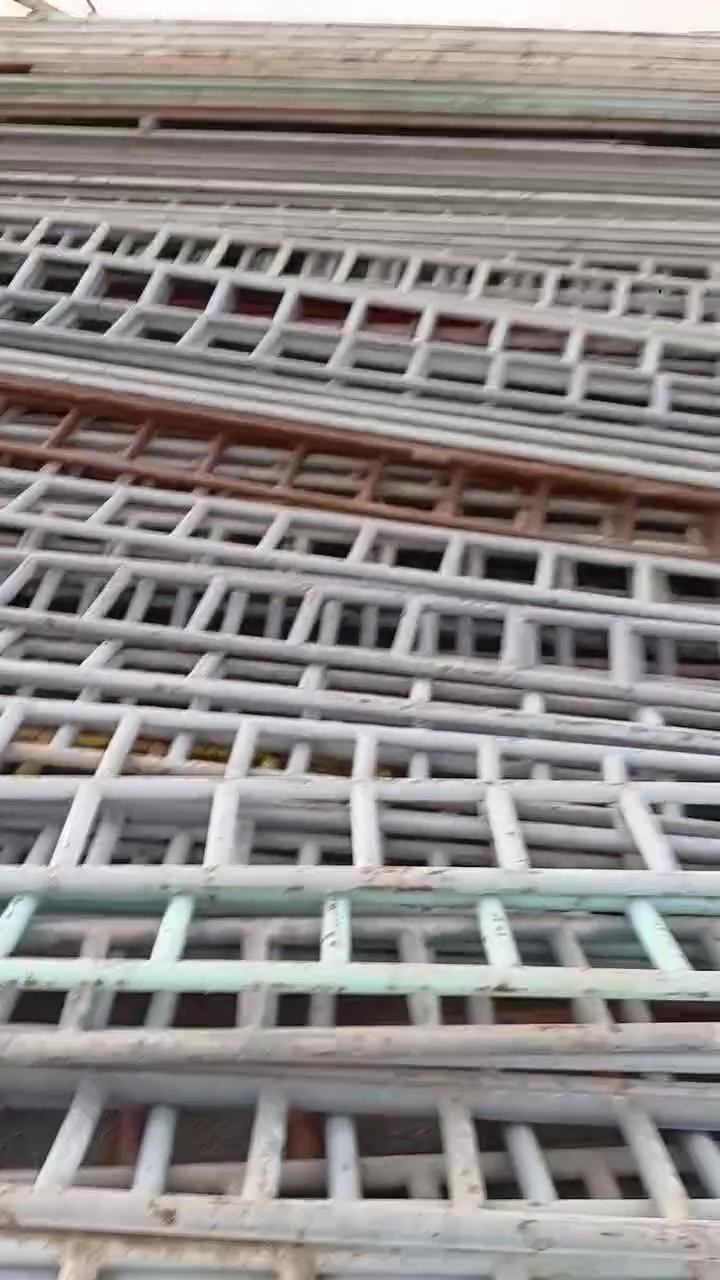 سلام عليكم ماشاءالله للبيع ماكنه سماوة*********** سعره ٥٠
