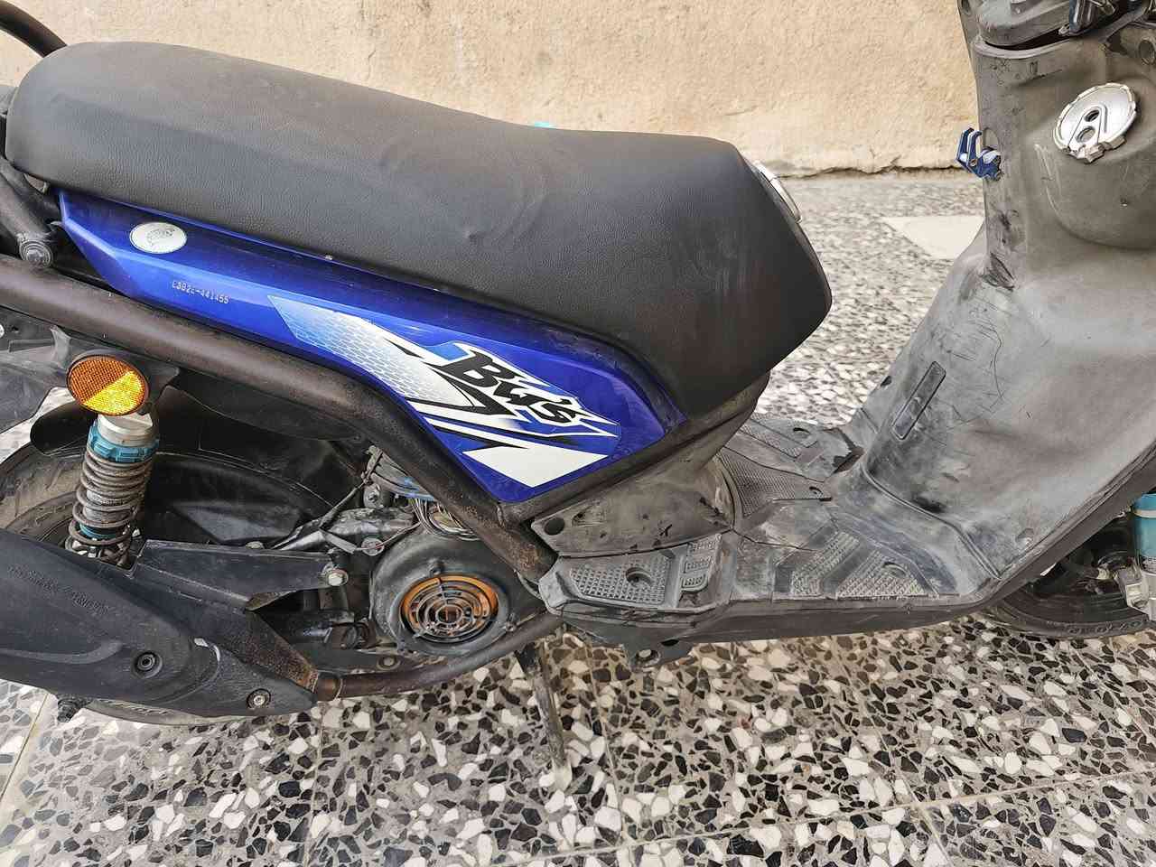 دراجه سكنس جبلي للبيع رمبه ياباني رقم على رقم كلشي مامفتوح بيها محرك خير من الله شلعه فول كهربائيات كولها شغاله سلف ما مبدل بيها اي شيء ما بيها اي نواقص سعر مليون و600


**إذا كنت صاحب هذا الإعلان وتريد حذفه لأي سبب، رجاءا أرسل رسالة إلى الدعم الفني**