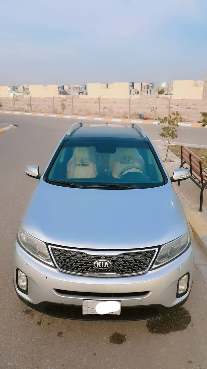 سلام عليكم
كيا سورنتو 2015 كويتي معروفه مواصفات الكويتي
فول مواصفات 1 على 1 
6 سلنتد 3500
فور ويل
7 راكب
بانوراما
بصمة
بردات بلادي
زراك لايت
هواي بيه مواصفات
السياره مكفوله من الصبغ وتبديل
السيارة بسمي صارلها 5 سنوات عندي خير من الله
مكان السيارة بغداد كرادة
سعر 215$
***********
