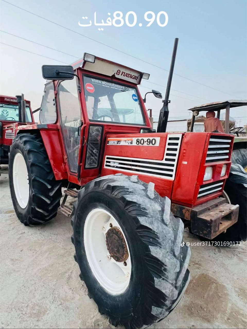 فيات ٩٠_٨٠ للبيع  العنوان واسط  السعر٢٣ وبيها  مجال *********** محرك كير اكسن كهربائيات جاهز ه انا مكلف بلنشر
