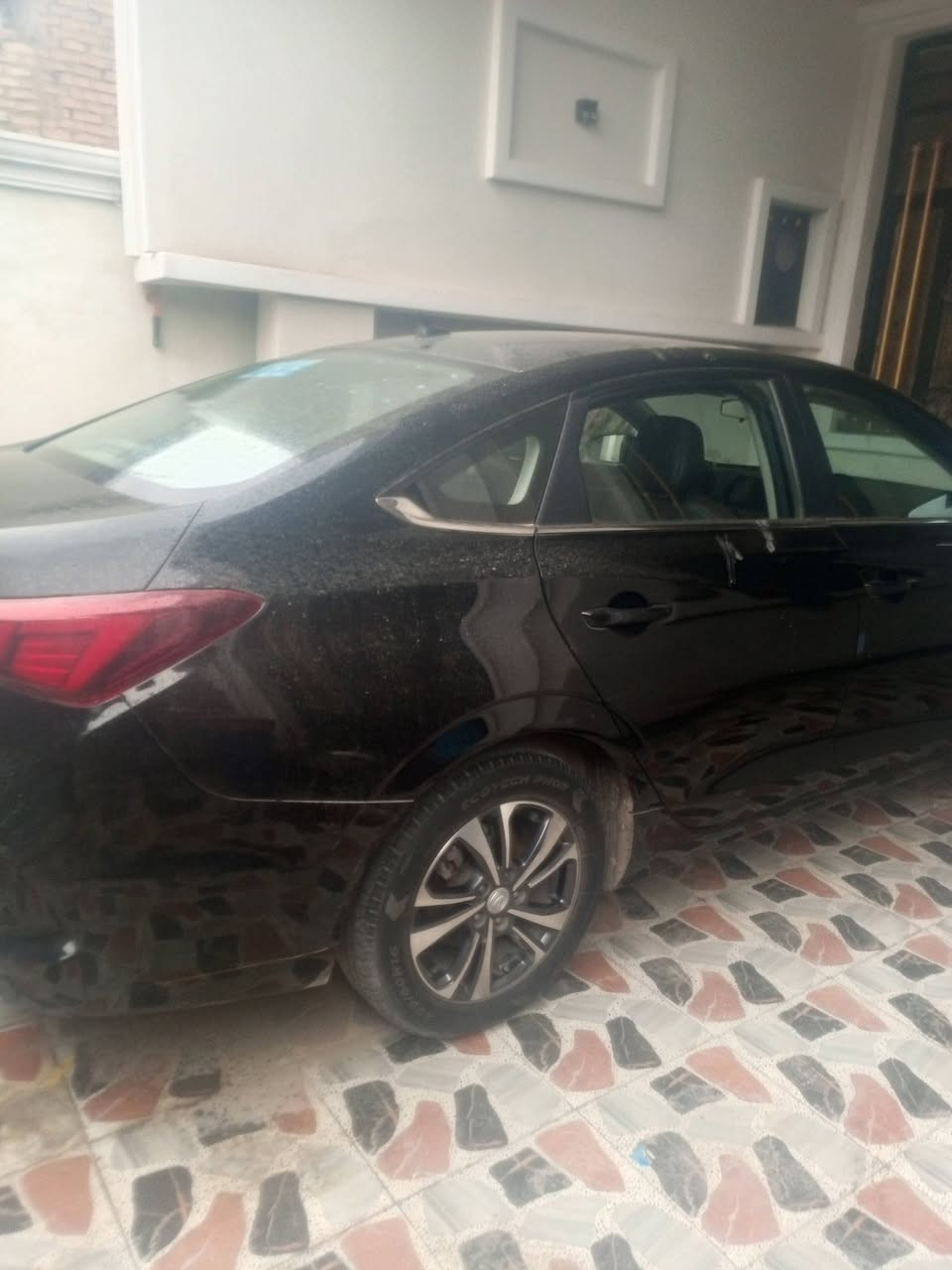 سلام عليكم شباب سياره شانجان موديل ٢٢  ماشيه ٣٥ الف 
سياره جديده بيهه شخط بل دعاميه الخلفيه
مواصفاتهه معروفه سياره حره بسمي رقم بغداد 
مكانهه بغداد منطقت الدوانم  اي احد تعجبه هاذا رقمي  ***********  
او خاص تحياتي لكم جميعا
