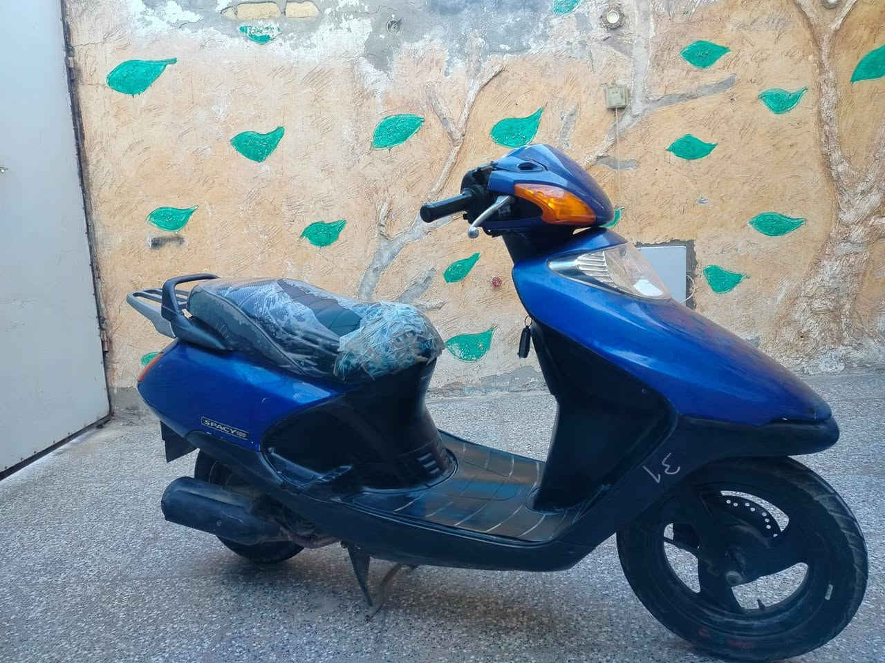 السلام عليكم دراجه سبيسي للبيع مجفته مره وحده ودراجه خير من الله سعرهه 600 وبيهه مجال قليل للاستفسار***********
