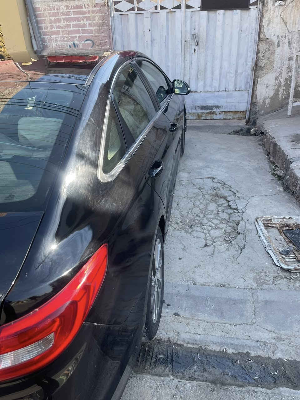 سوناتا 2017سبورت رقمه بغداد جديد كير مكينه كفاله عامه ضرره جاملغ خلفي بدون دواخل سياره جاهزه 118 وبيه مجال الشراي يتصل ***********
