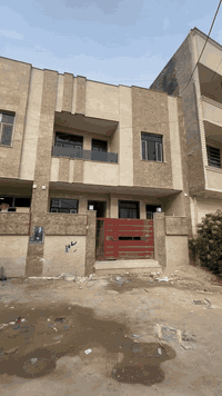 🫡 دار 🏠 للبيع مساحة الدار 84 متر واجهه 7  يحتوي على الطابق الاول : طرم...