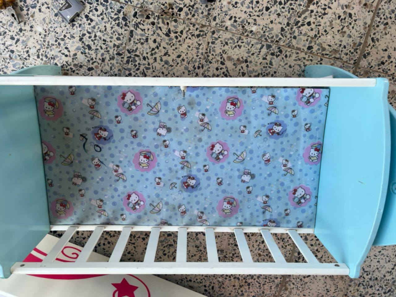 للبيع
كنتور خمس بوب سعر ٢٥٠ 
سيت طبلات السعر ٣٠
مرجوحه عش السعر ٧٥
مكينه خياطه السعر ٦٥ 
سرير طفل السعر ٢٥
سرير طفل السعر ٢٥ 
ميز مكينه السعر ٣٠ 
العنوان خالديه قرب مدرسه المجد 
رقم الهاتف لشراي خاص


**إذا كنت صاحب هذا الإعلان وتريد حذفه لأي سبب، رجاءا أرسل رسالة إلى الدعم الفني**