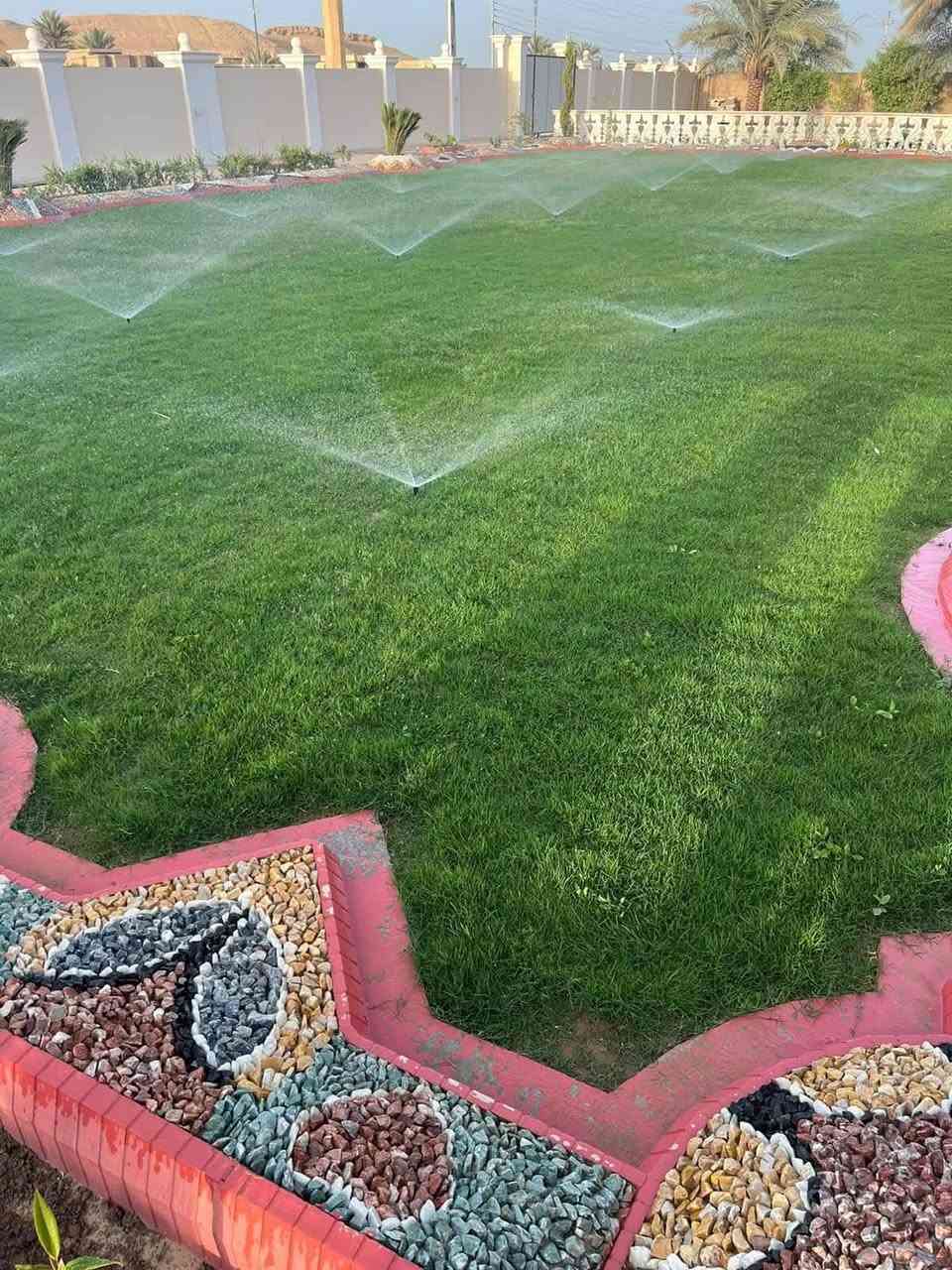 هندي درجه اوله توصيل كافت محافظات مع كادر عمل فرش وتاسيس مرشات ***********
