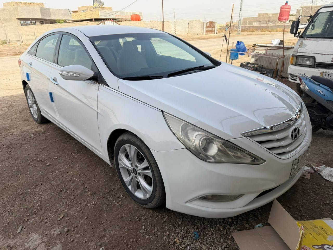 سوناتا 2012 خليجي السعر 107
محرك 2400 دووش 
شفتات ستيرن 
مري شفط 
تبريد قطعتين 
اشاير بالمري 
داخل لونين 
ماشيه 140 
السياره بيه صبغ 4 قطع رش فقط الدواخل مكفوله شرط 
جاهزه بدون نواقص السعر 107 وبيه مجال 
للاستفسار 
***********
***********
العنوان بابل الحله
