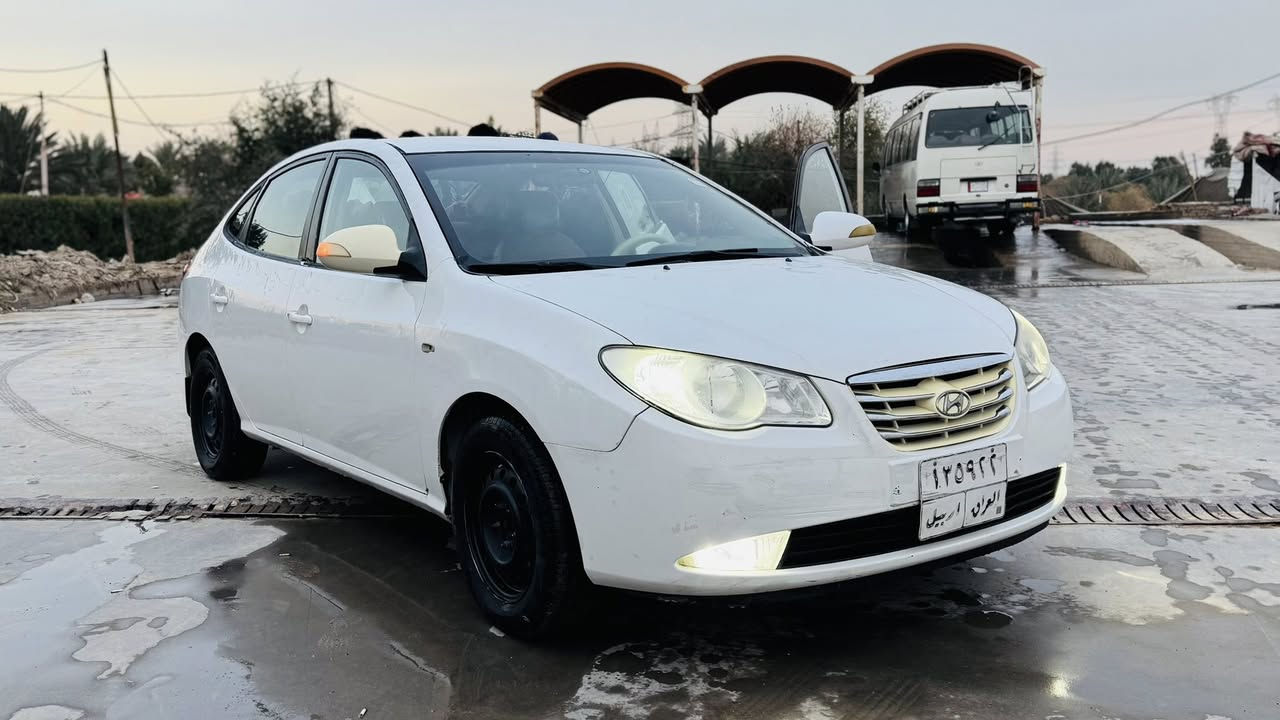 سلام عليكم النترا موديل٢٠١٠ سياره مال جناي مكينه بخار قليل بيه حلوب محولبه سياره  الباقي كفاله عامه سياره حلوه ومال بيت شاهد الله مكان سياره دوانيه قرية سيد طالب للاستفسار على الرقم 
وبي واتساب 
***********
سعر 80 وبيه مجال لشراي بسم كردي سياره
