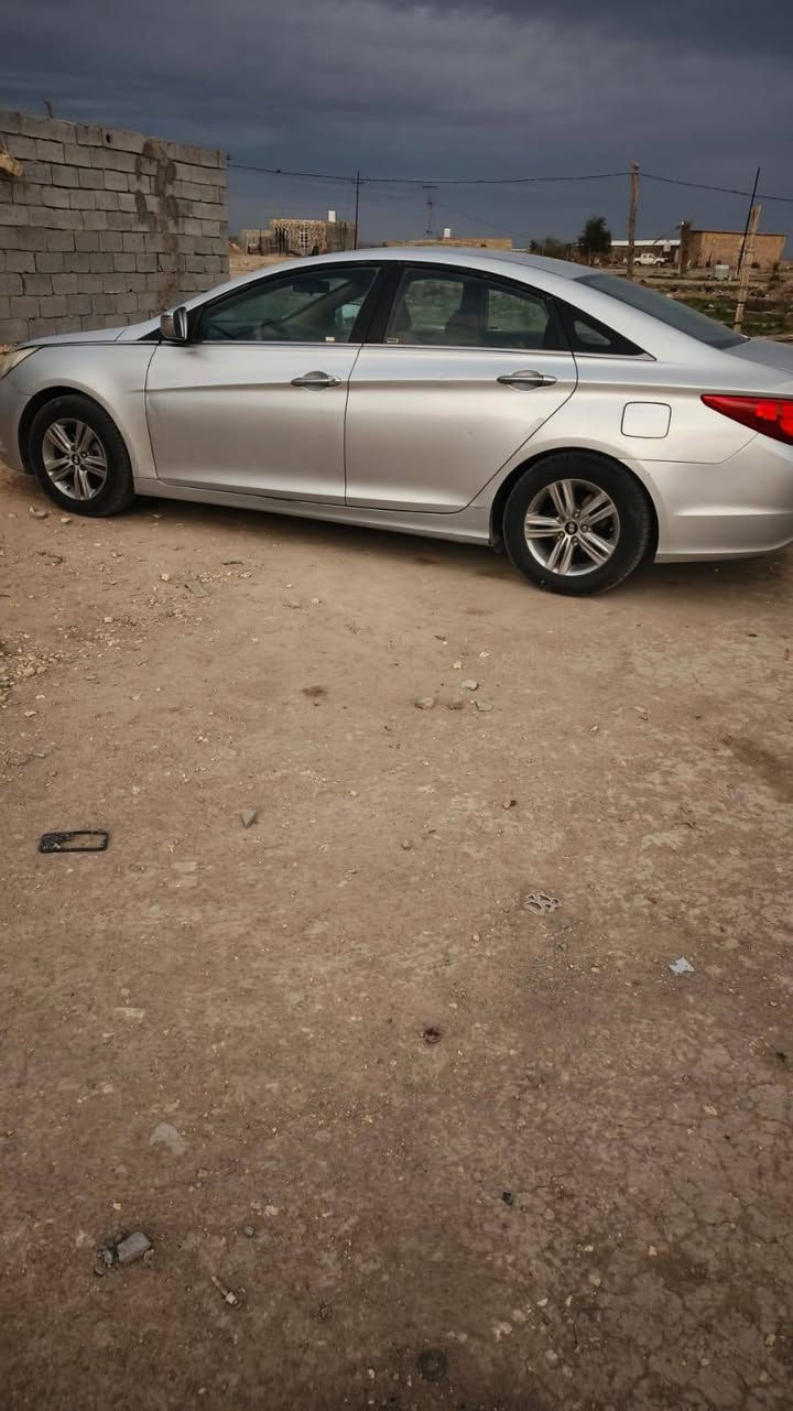 سلام عليكم  سوناته للبيع موديل 2014 السعر 110 وبيهه مجال  بيهه چاملق  مبدل ‏‏‪0782 946 2059‬‏
