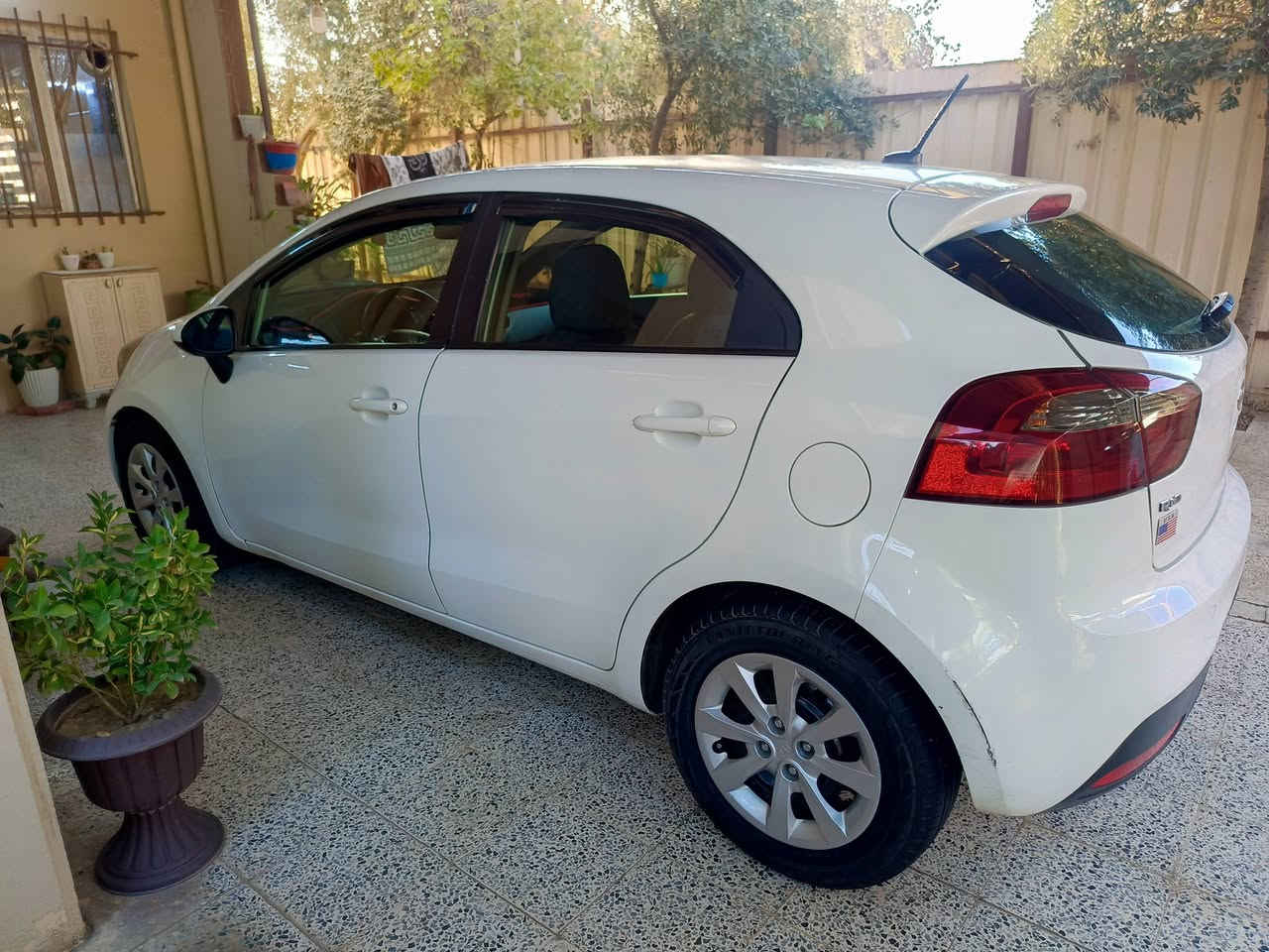 ريو ٢٠١٢ امريكي نينوى
مكينه ١٦
كير عادي ست نمر 
مكينه وكير شرط
مانع انزلاق 
تحكمات ستيرن
تدفئة وتبريد شرط
شاشة اندرويد
بدون صبغ وبدون حادث
كابون بانزين
كامره تصوير اماميه
السعر ٩٠
***********
