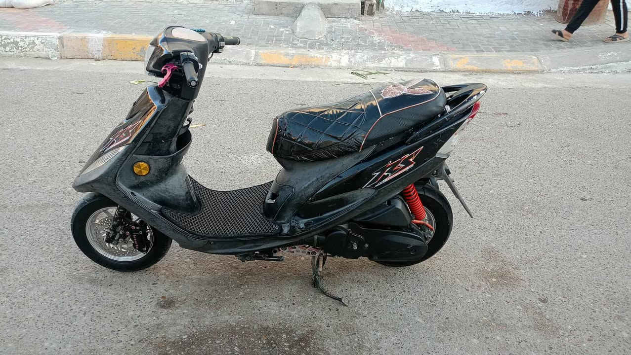 السلام عليكم مكاني كربلاء متواجد فيس واتساب ***********
عدله للبيع فقط كامله ما بيه اي نقص مكينه مكفوله ضفيره بلاديه بيه وياله تجاري الثقيل بيه شيال وقطره كرزيه وكلج امامي دوشي بلادي اصليات ويدات تجاريه وفراك بريك كفرات اصليه فقط كبر المازده تجاري سعر 650 وبيه مجال متوازي على بيعته
