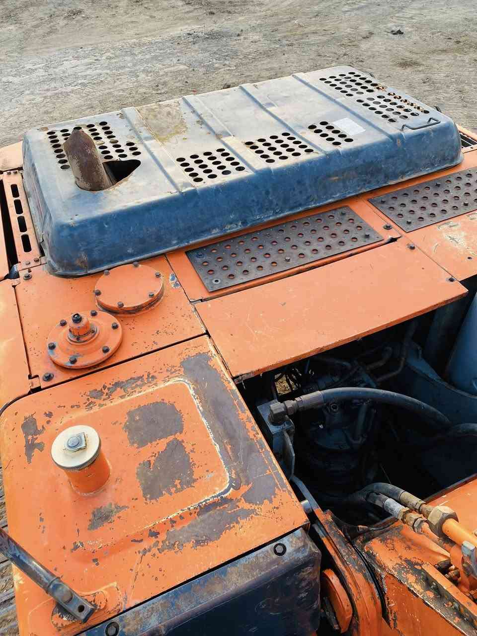 سلام عليكم حفاره زت عادي البيع رقم الماني حجم200Lcجاهزه العمل ***********
