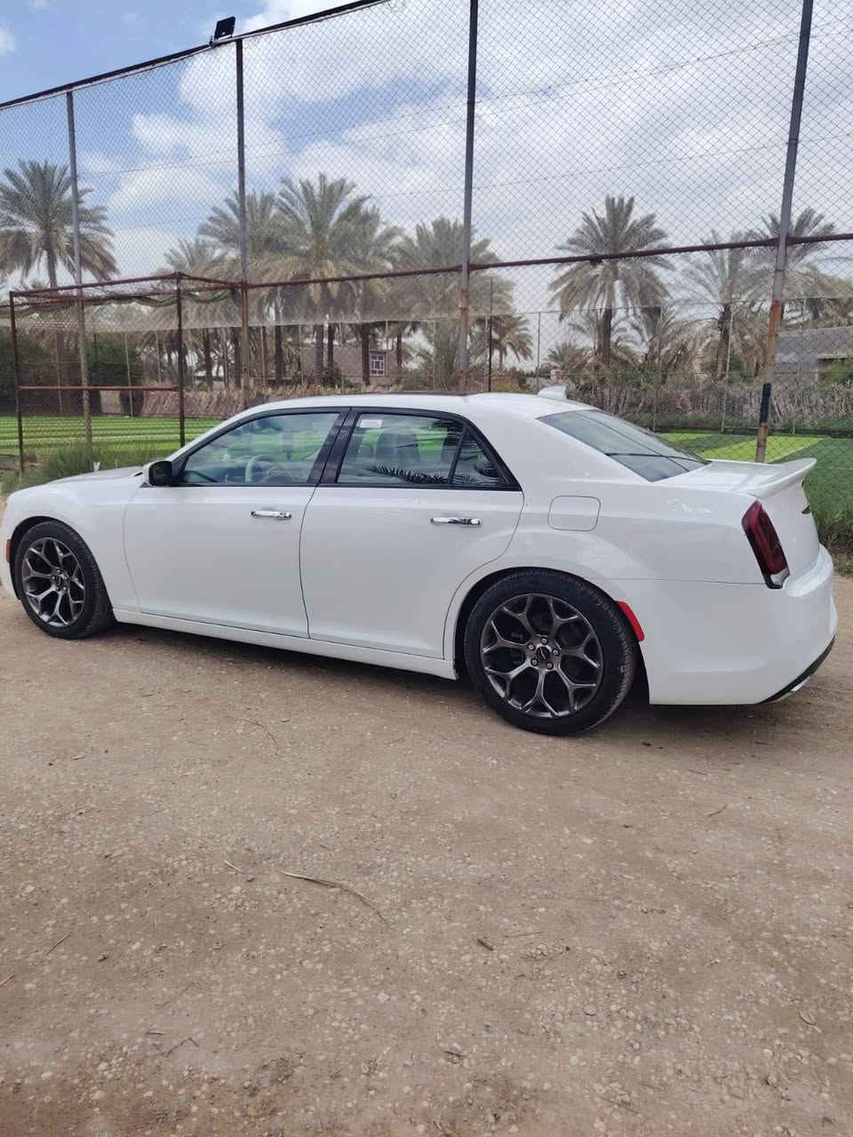 اوباما 2017 كفاله عامه فول مواصفات بنوراما دمام رادار خلفي رادرات جوانب مري برده متحركه كشنات تدفئه تبريد السياره اس S بدون حادث ماشيه 64 حقيقي السعر على الرقم *********** ما متواجد فيس
