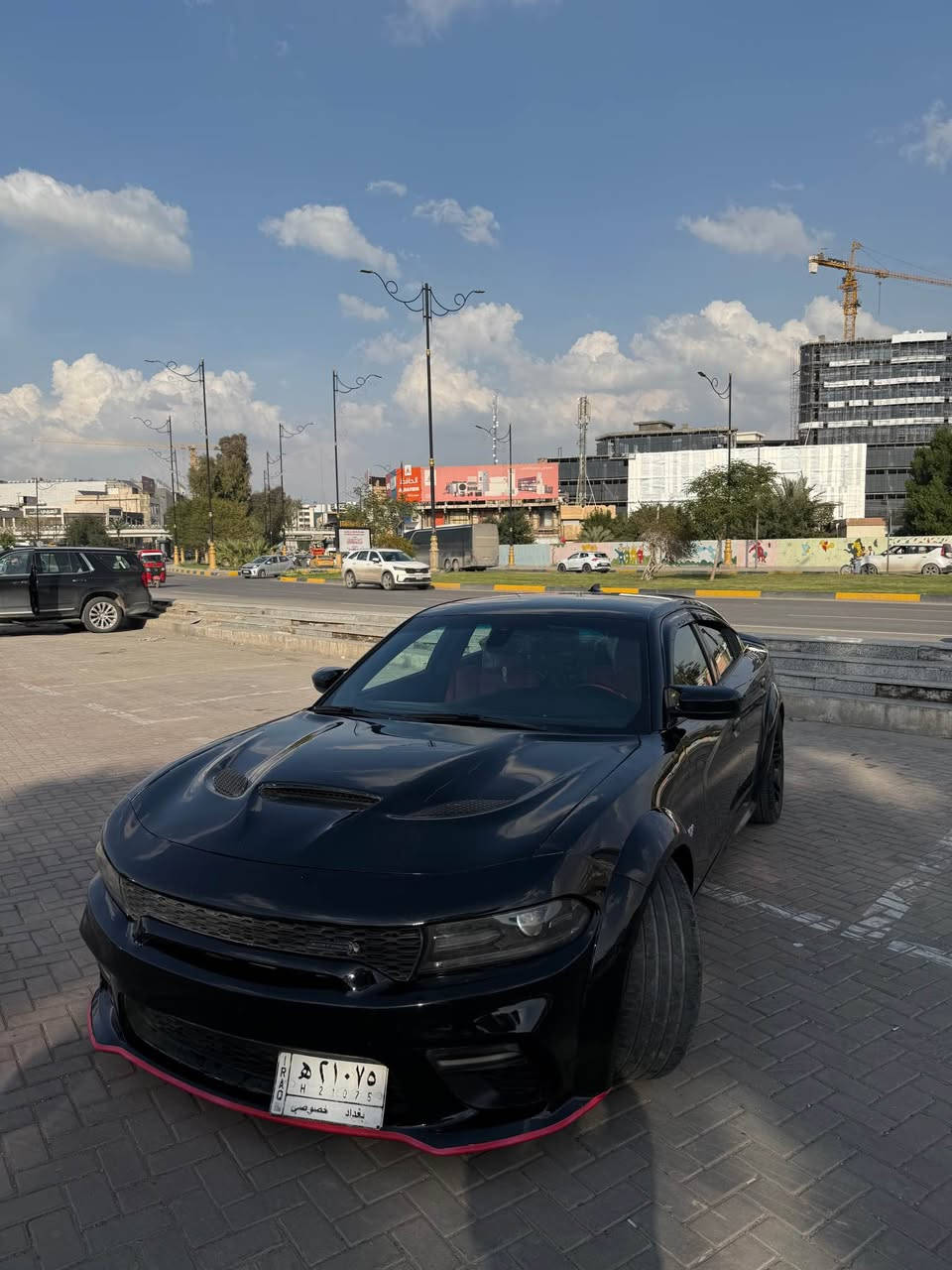 دوج جارجر سكات باك 2018 
للبيع او المراوس جارجر scat pack مواصفات السكات معروفة
السيارة وايد بدي 
مواصفات :
بصمة // كشنات جلد احمر + اسود // سستم صوت alpine // تبريد تدفئة // تشغيل عن بعد // لدات الوان متغير // زنون // لانج كنترول // فجوج بريمبو // ويل 20توسايز الامامي 275 و الخلفي 315 //
الاضافات :
برمجة سيفتي // اويل كاج كان بولت // فيول بمب بلاك اوسس // دبات سود // اكتف اكزوز اصلي بلادي // شوتة هلكات // فلتر kn // ولف حماوة ريسنك ميشي موتو // ولف دبة ريسنك كلبس // دركة كاربون فايبر rpm + علامة SRT ضوئية //
حادث السيارة خلفي صبخ الجاملغ خلفي عكس السايق + خشم الجاملغ الثاني حادثها جدا بسيط 
السيارة كير و محرك مكفولات لا داخلة استعراض ولا دوسات ماشية ٧٠ الف للاسفسار اكثر خاص او التواصل على الرقم  *********** كربلاء, العراق

