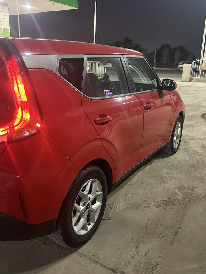 السلام عليكم كيا صول موديل 2023 مشيه 30  حادثه قطعه وحده امبدله والجاملغ بارد سياره جاهزه على اخر حبايه عنواني بابل للستفسار اتصل على الرقم ***********لن مو مكلف بل نشر 

موصفاته مال S رادارات امامي وجانبي وخلفي 
توقف ذاتي امامي وجانبي وخلفي 
تحديد مسار +قياده ذاتيه
تثبيت سرعه 
شاشه الدشبول دجتل 
تحكم استيرن جهتين 
اوتو ستار وبعد بيه هم مواصفات
