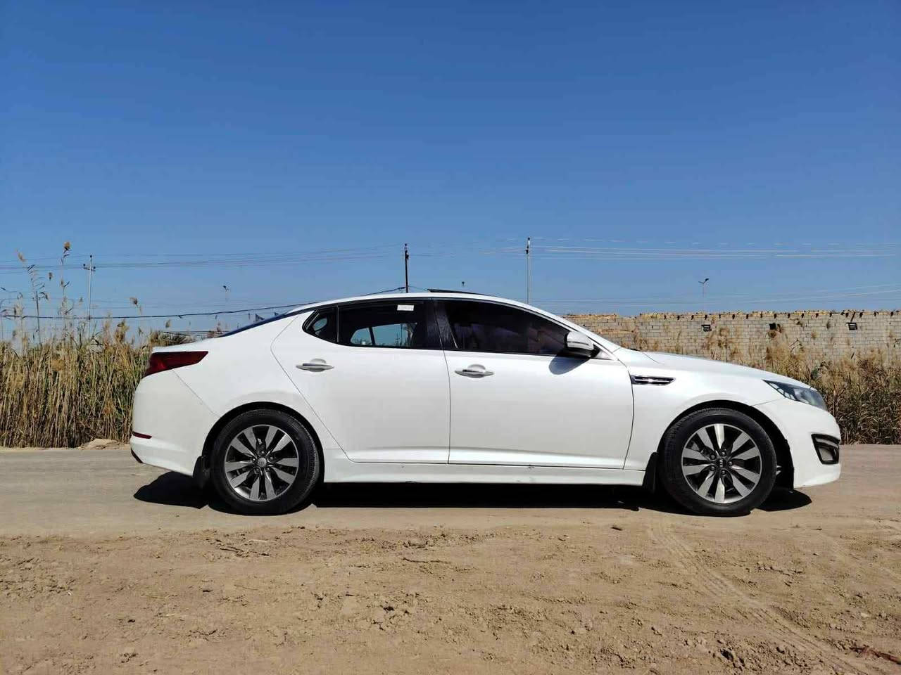 السلام عليكم عيدكم مبارك
أوبتما خليجي مكفوله 
موديل 2012 
2400
 سعرها 137 وبيها مجال للشراي مجال جثير 
واتساب واتصال 
***********
يارب البو علوان
