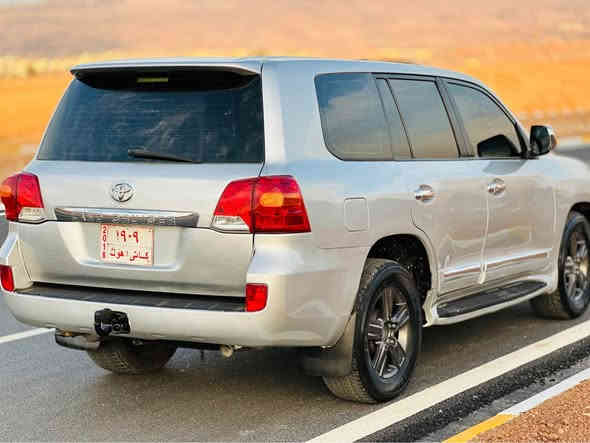 تةنها ١٧٧ وةرةقة

وةنةوشة ٢٠٠٩ فول مواسةفاتي ٦ پستن 
علوجة سةيارةكة دوبةية (ادوات_بدون رقم ) 
سةيارةكة زةماني مةدةني بةشةرتي حاسيبة زةمان دوبةية گيرو مةكينة و كارةبايي بةشةرتة غاز و بةنزينة سةيارةكة حيزام بوياغة لةسةر ساغي بي دةعم و بي ليدراي سةيارةكة زور توند و تؤلة هةموو گياني بةشةرتة 

سعري// ١٧٧ وةرةقة 
شوين كؤية 
*********** كويسينجاك
