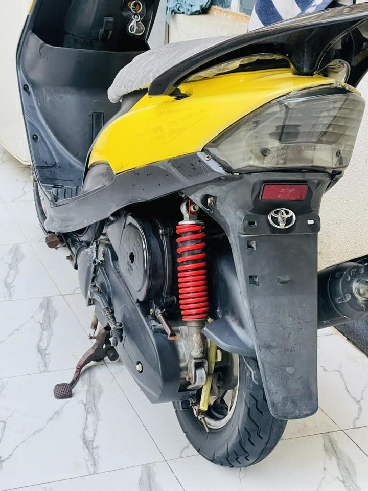 دراجه للبيع👍🏻

ماكس عدله نضافه ١٠٠٪؜👍🏻

دراجه كلها شغاله سلف هندر مانقصها جاهزة👍🏻سعر خاص شراي اتصل مو شراي اعبر المنشور فدوة اروحلك👍🏻(مكان ناصريه مركز )

***********
