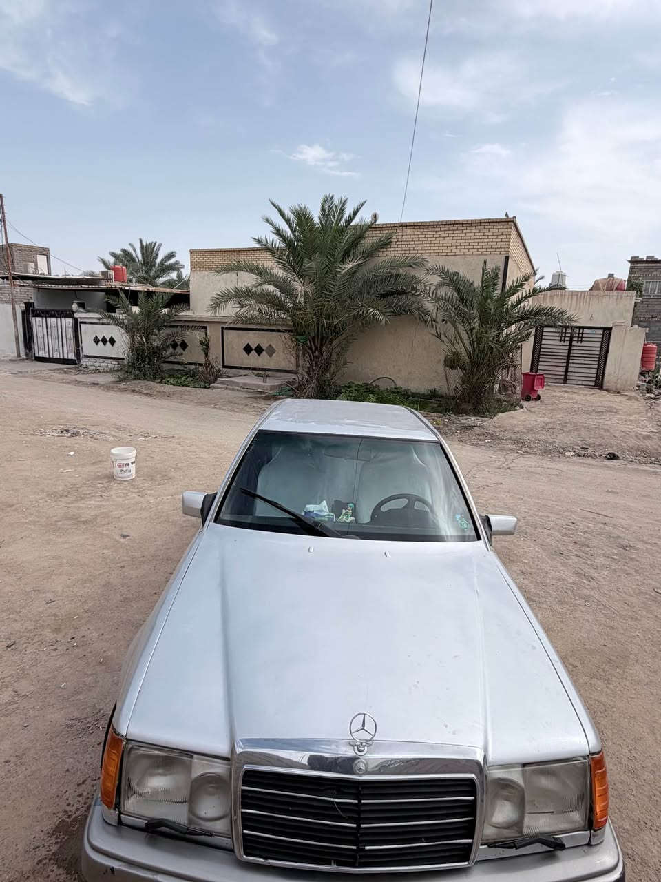 بيع مستعجل(مكلف بنشر ) سلام عليكم مارسدس دب مديل90اصل سياره ما متعوبه مال بيت قواعدها بلاديه سياره ع وضع البلاد مكينه وكير 3000 ابو الكلاص شرط تشلع الكاع شلع الله شاهد وقبل فترا ذابهن حاويه سياره خير من الله سعر42 وبيها مجال بصره قضاء المدينه*********** البصرة, العراق
