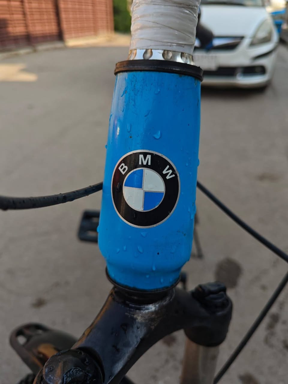 سلام عليكم بايسكل ماركة (BMW) حجم 27.5
گير (7) نمر 
الباسكل جديد 
سعر (150) بي مجال 
للتواصل *********** بي واتساب 
مكاني البياع الرسالة الثانية
