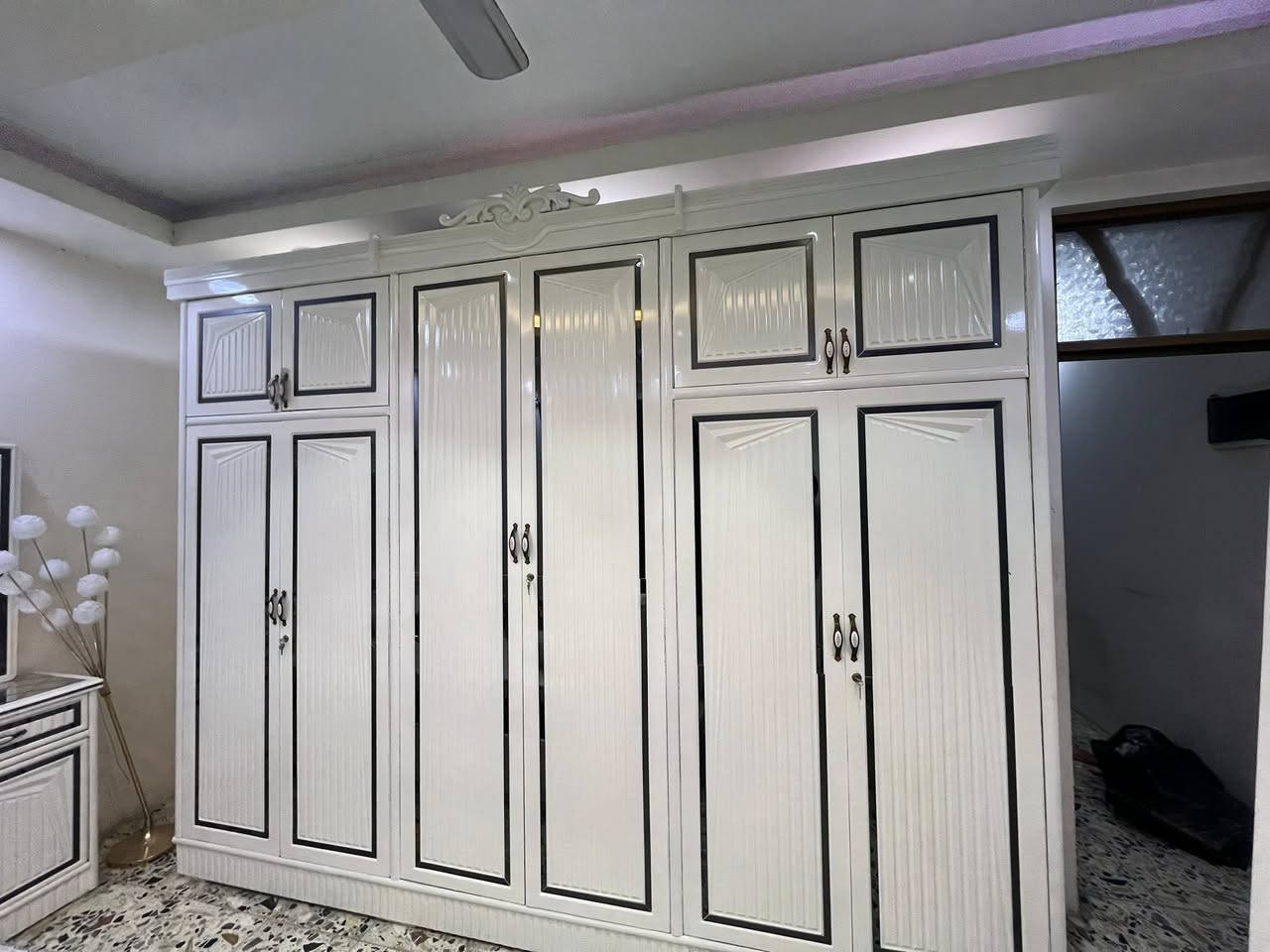 غرفه تكمه عراقي صبغ حراري 
استخدام 9 اشهر فقط شخط مابيها
السعر 2500 وبيها مجال بسيط 9 قطع 
المكان بغداد السريدات 
***********
