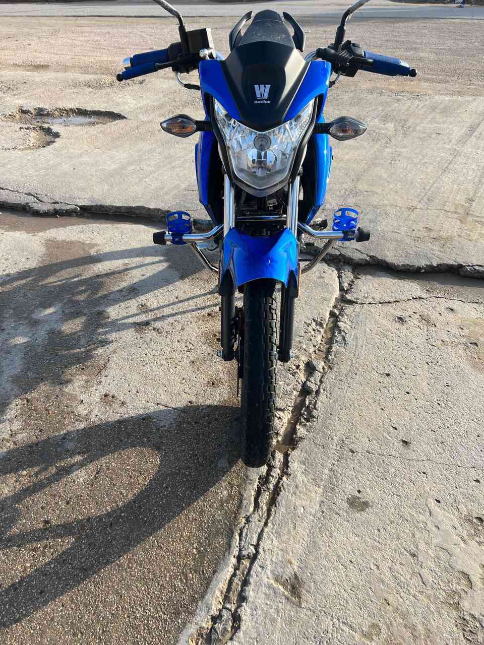 سلام عليكم هاوجي للبيع موديل 23 مكمرك نضيف السعر 18 وبي مجال
رقم الهاتف ***********
