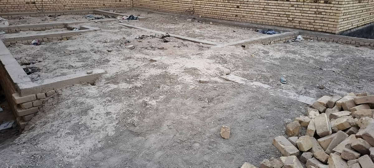 السلام عليكم بتلو للبيع 140متر مدفون جاهز للبناء ثاني قطعه عن التبليط خارطه حديثه المكان طريق الشط ام عواد الجوايه قرب جسر الصابئه ***********
