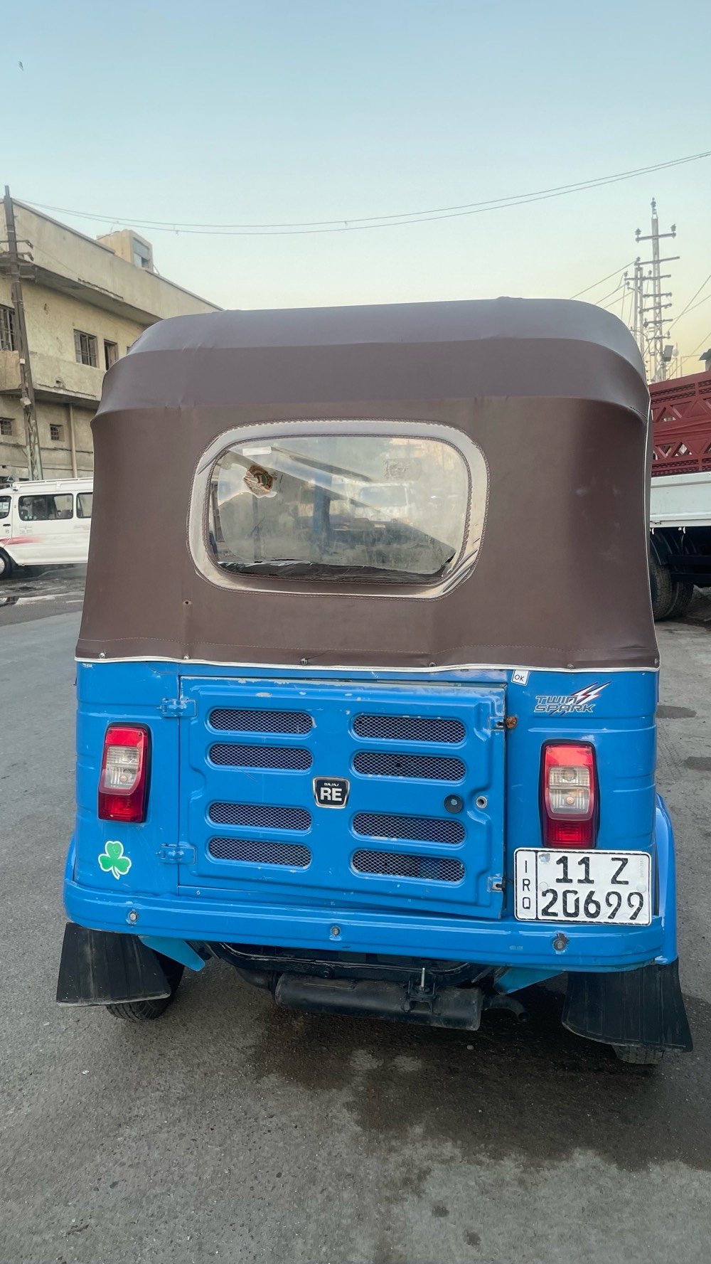 تكتك موديل 2020 محرك مامطخوخ لاتنقيص لاتبخير مامفتوحة ابد مرقمة رقم انكليزي تشتري ثاني يوم احول ب اسمك كبل كهربائيات كلها شغالة تكتك خير من الله فول نظافة  السعر 7 ملايين 