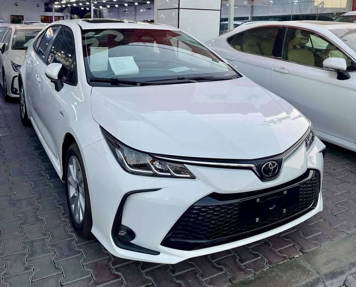 كورولا موديل 25 هايبرد ماشيه الفين مكفوله كامل فول مواصفات 
رقمها بغداد السعر 150
 ‏ ***********
