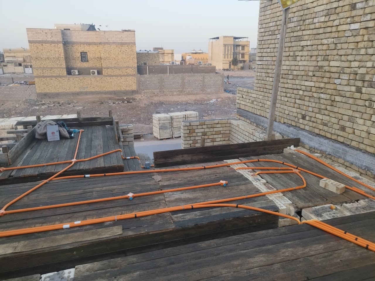 تم اكمال شبكة سقف في منطقة حي بغداد المساحة 200متر تفاصيل العمل 1_منظومة انترنيت  2_منظومة TV 3_منطومة كامرات 4_منظومة سبالت 5_منظومة بلك سويج منفصل عن الإنارة 6_منظومة إنارة منفصل     مستعدون لعمل كافة التاسيسات الكهربائية كادر ال فارس التواصل واتساب ***********

✅✅✅
