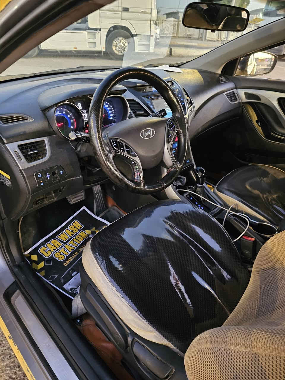 سلام عليكم النترا ٢٠١٥ امريكي حادثة جاملغ فقط رقم جديد
بصمة تدفئة تبريد مكينة مكفولة حدادية جديدة
السعر ٩٥ وبيها مجال مكاني كربلاء 
***********
