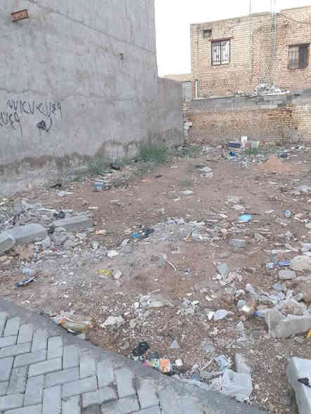 *********** قطعه ارض للبيع ٨٠  متر  معسكر البلديات  خدمات كامله
