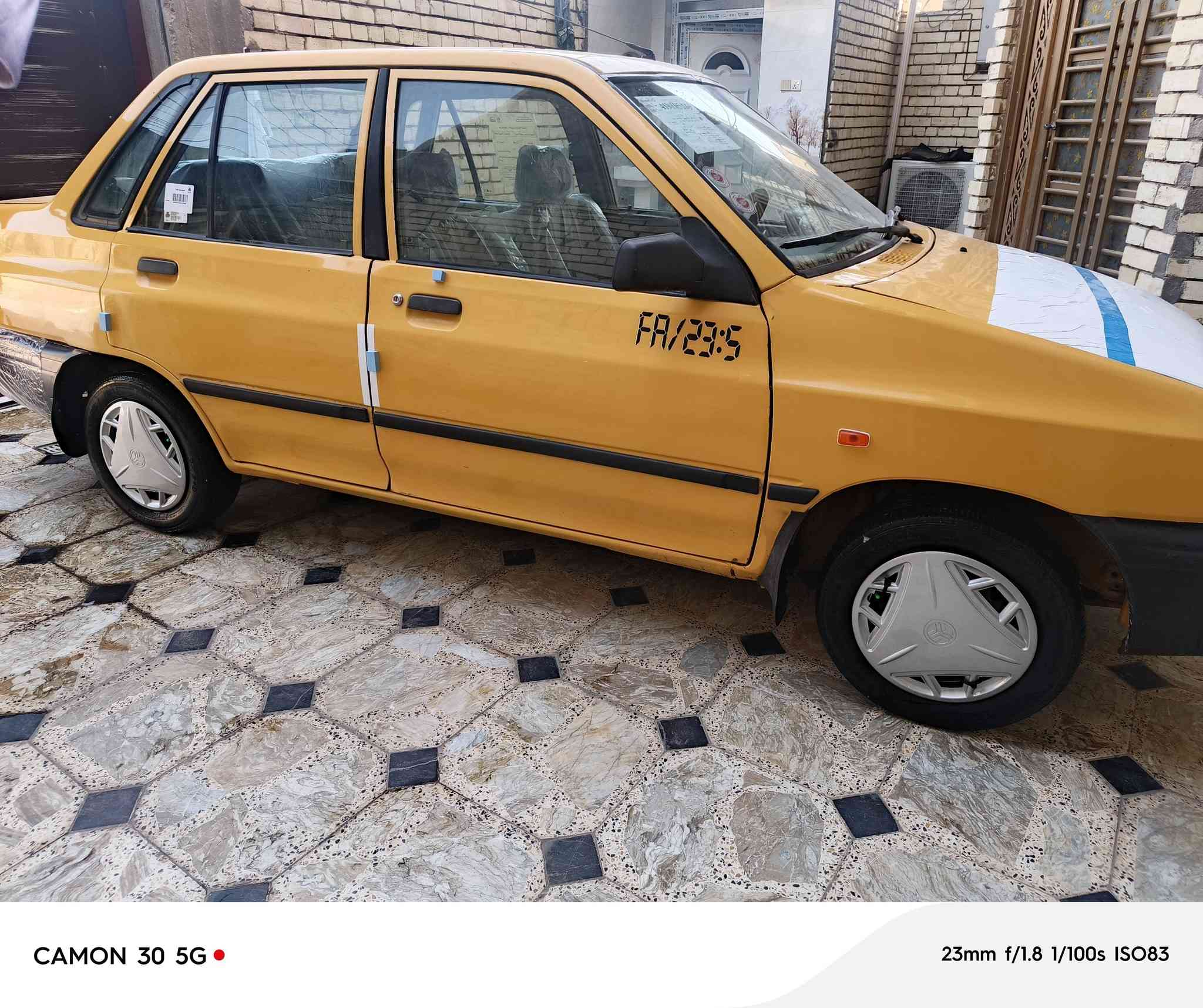 السلام عليكم سايبا مديل 2013 مصفره هيئه وغرامات رقم بغداد نكليزي هزه جديده تحويل ثاني يوم كير ومكينه وحداديه مكفولات مكاني كربلاء السعر 29وبيه مجال الاستفسار ***********
