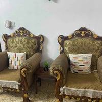 تخم رئاسي للبيع 10 نفرات نضيف ايشي مابي  السعر 450 وبي مجال مكاني بغدا...